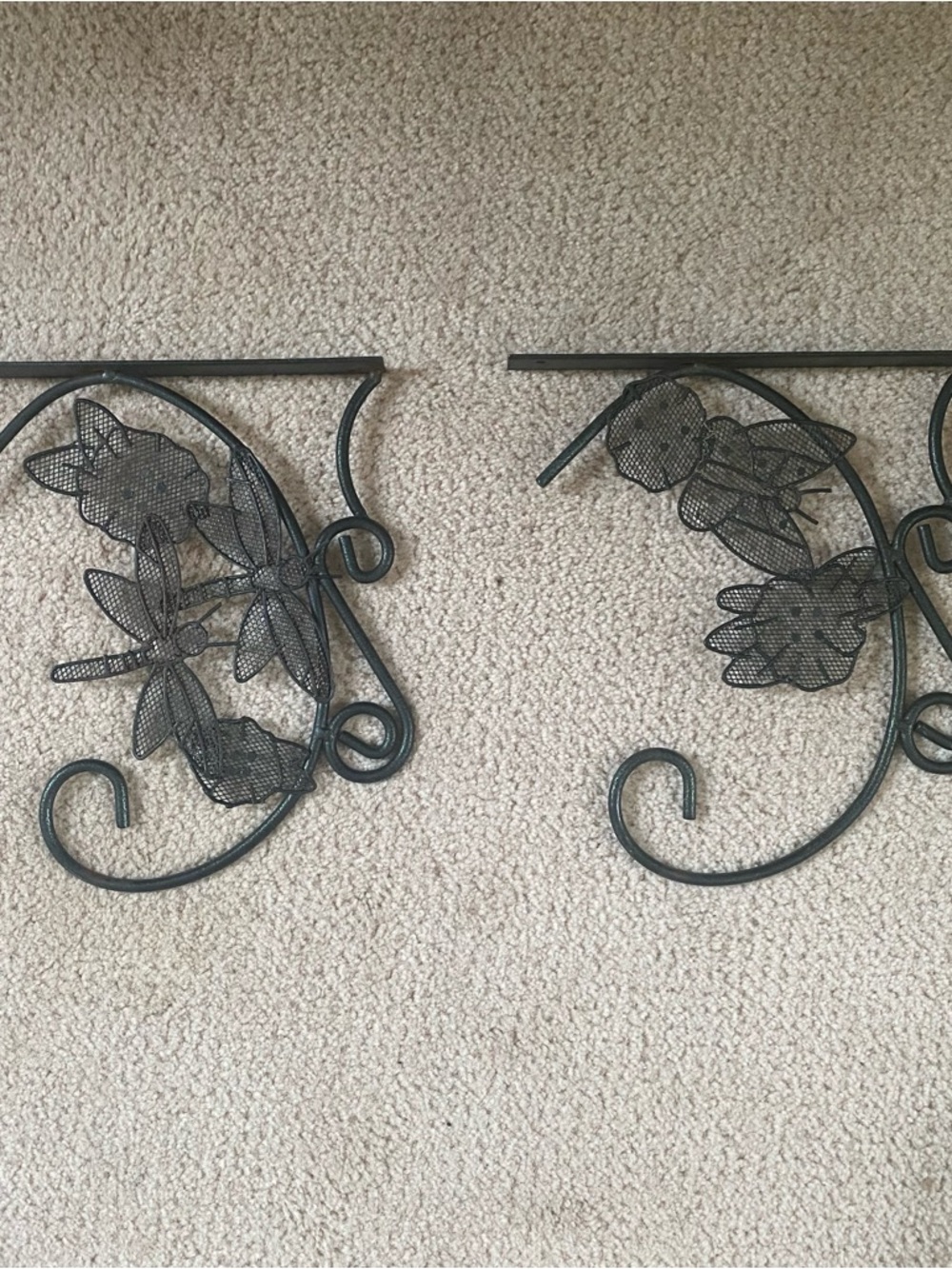 Set of 2 Metal Hanging Basket Wall Brackets Butterfly Flower Garden Planter Hook